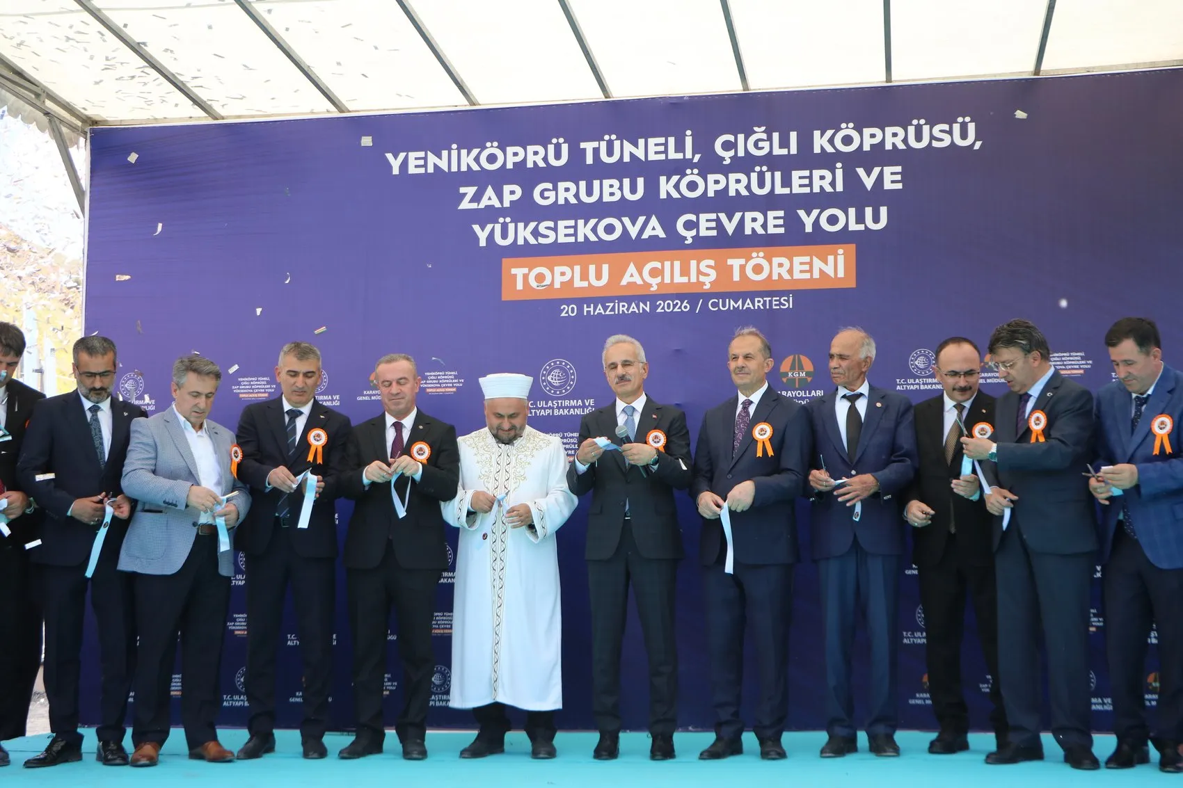 Hakkari’de ulaşım projeleri tamamlandı