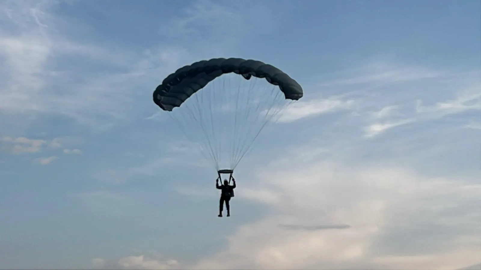 Kapadokya gökyüzünde nefes kesen jandarma gösterisi