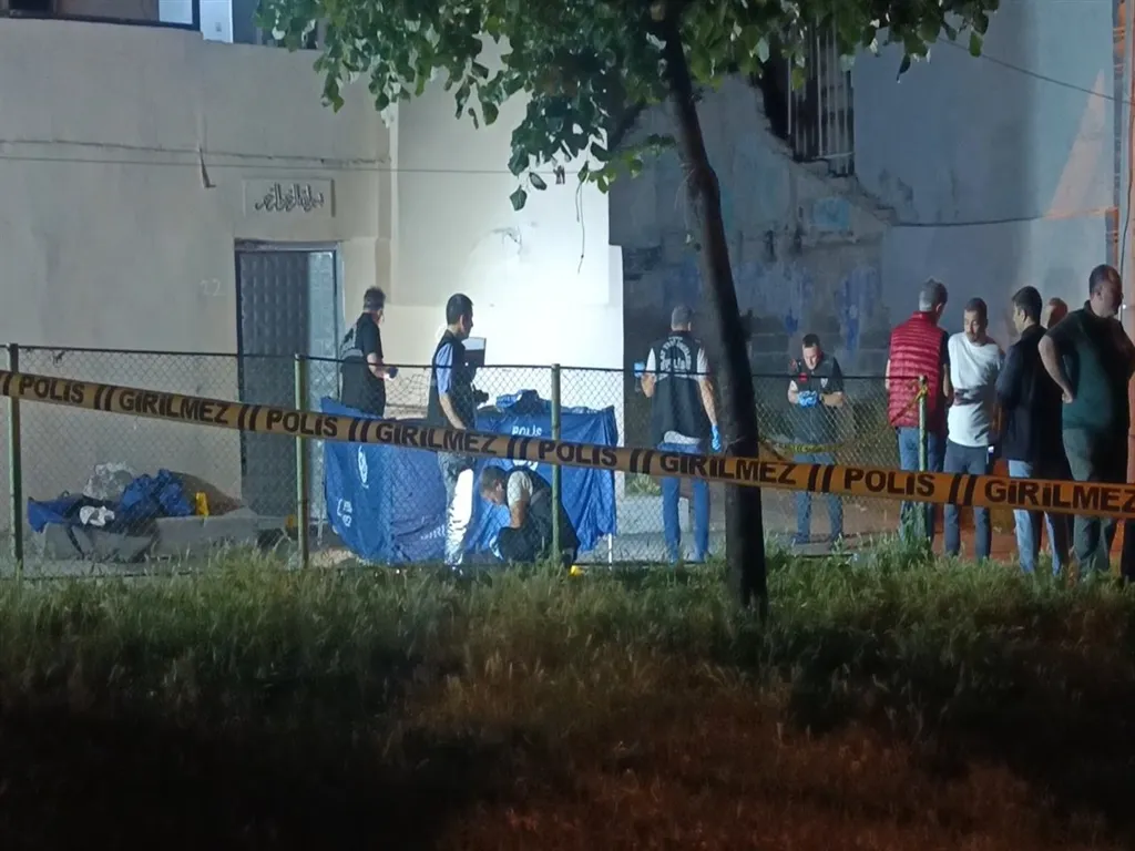 Bursa'da aile faciası Eşinden şüphelendi, kardeşini ve eniştesini vurdu