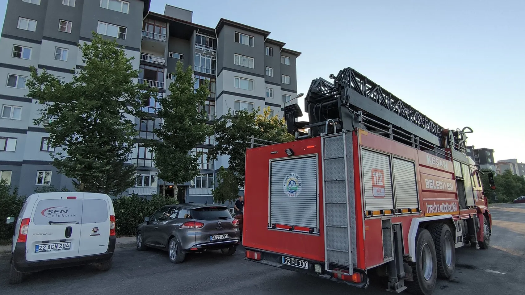 Edirne’de mutfak yangınını son anda fark ettiler