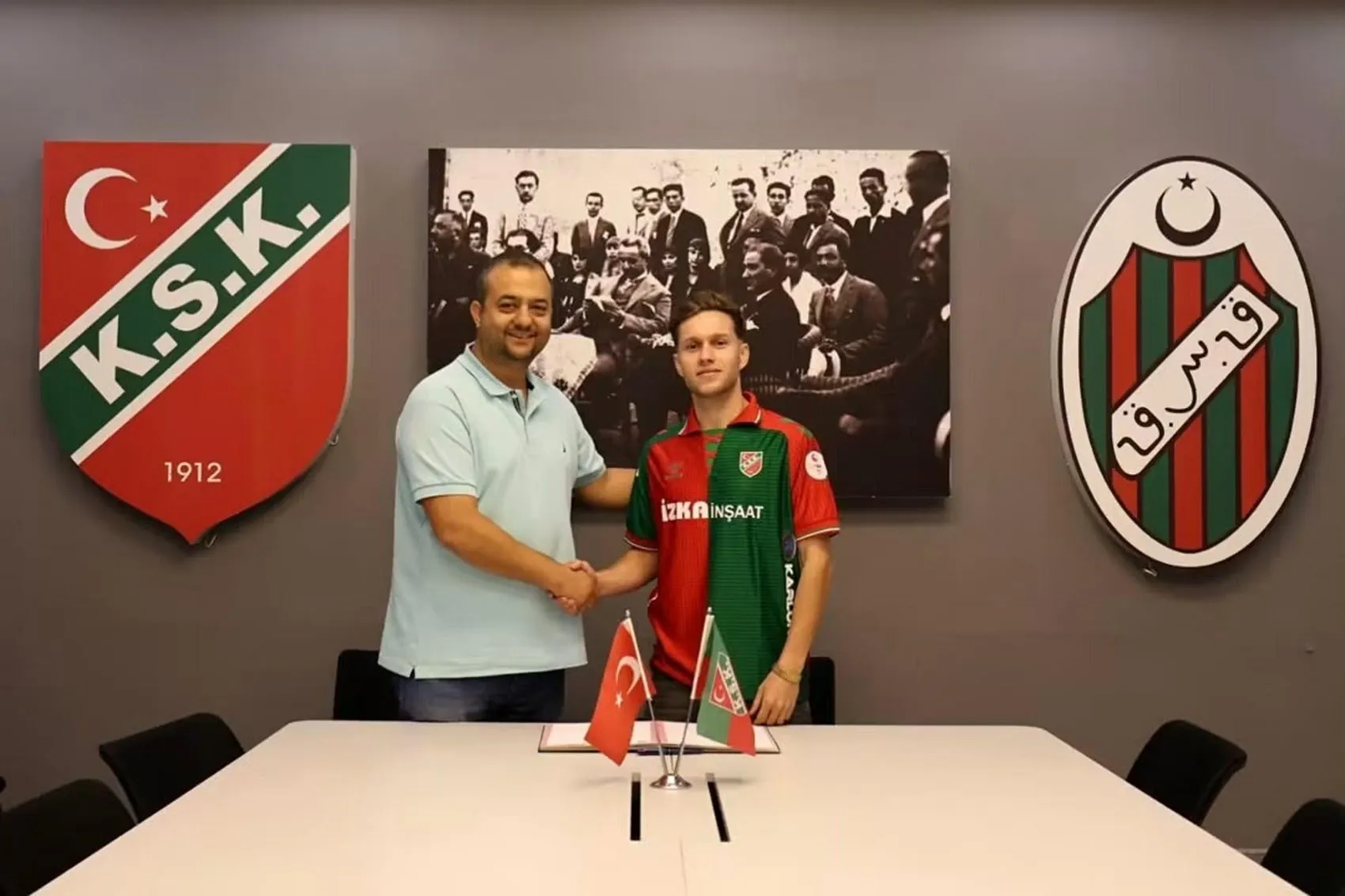 Karşıyaka orta sahasını Mücahit ile sağlama aldı