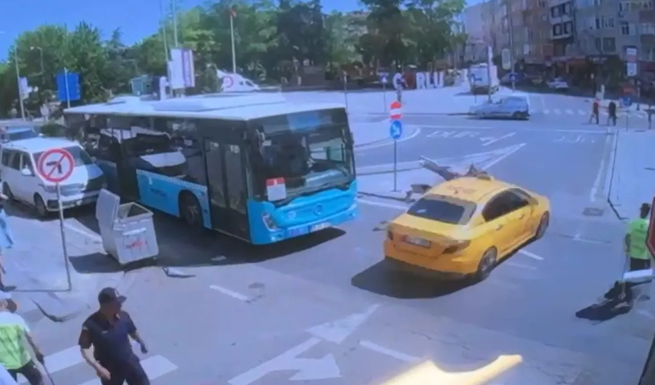 Çorlu'da korkutan kaza ucuz atlatıldı
