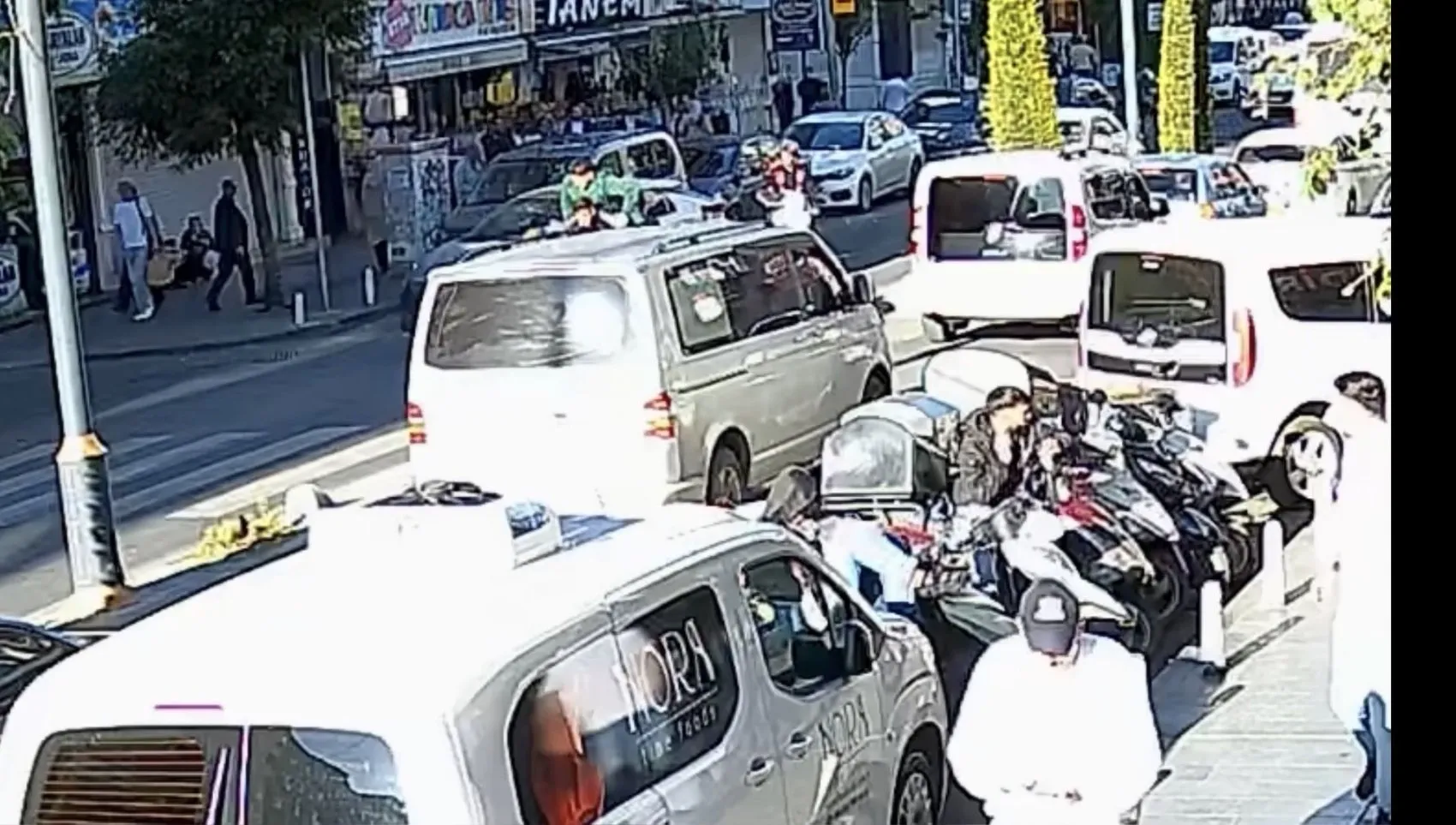 Kağıthane’de 5 yaşındaki Zümre’yi motosiklet kazası hayattan kopardı
