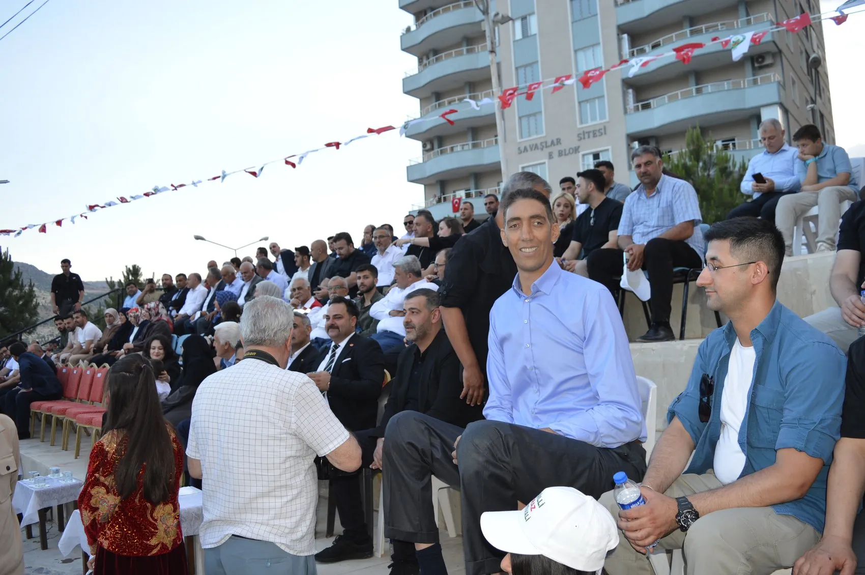 Mardin Yeşilli’de kiraz mevsimi büyük bir coşkuyla kutlanıyor