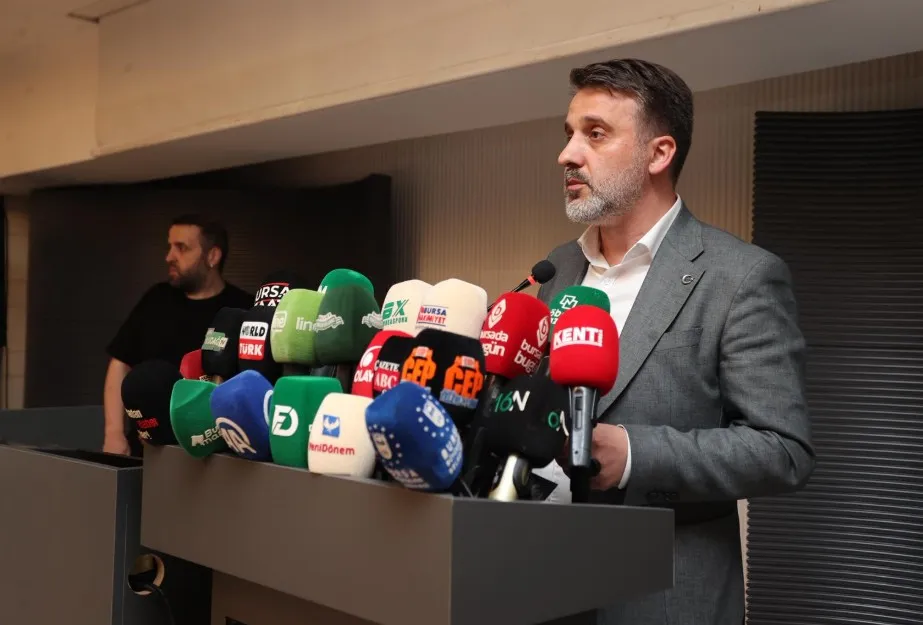 Bursaspor 63 yaşında taraftarıyla buluştu