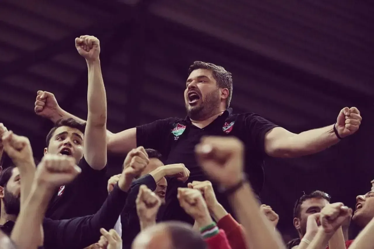 Karşıyaka Spor Kulübü'nde kayyum tehlikesi Yiğit Tusder ile bitti