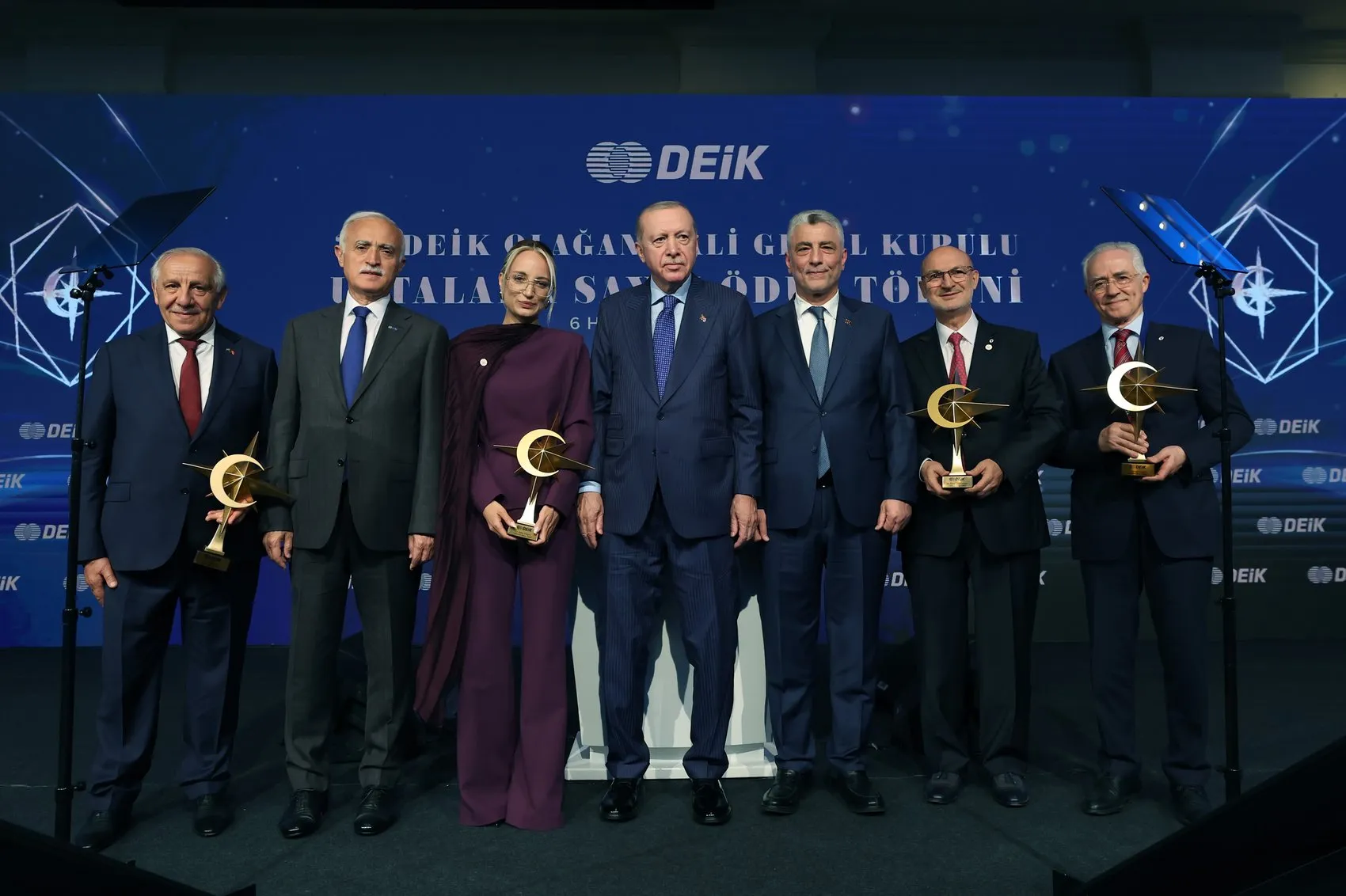 İhracatta Cumhuriyet tarihinin rekoru kırıldı