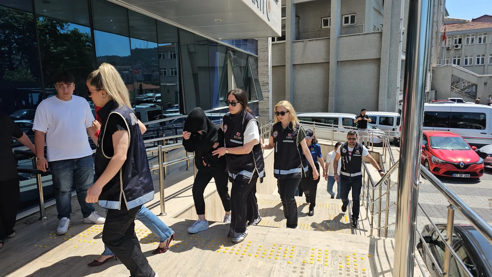 Zonguldak’ta rüşvetle kürtaj çetesi çökertildi