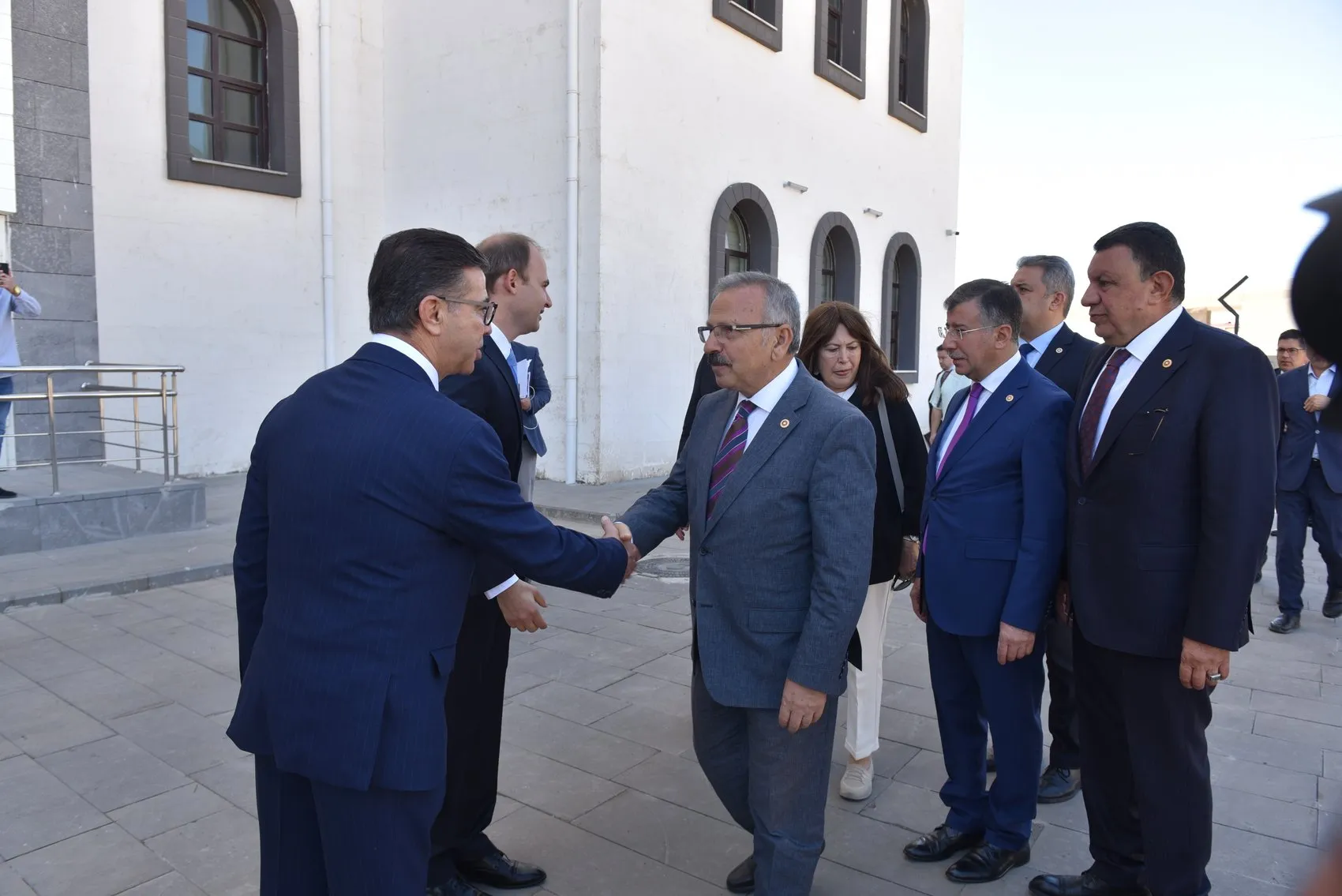 Okullarda artan şiddete karşı TBMM heyeti sahaya indi