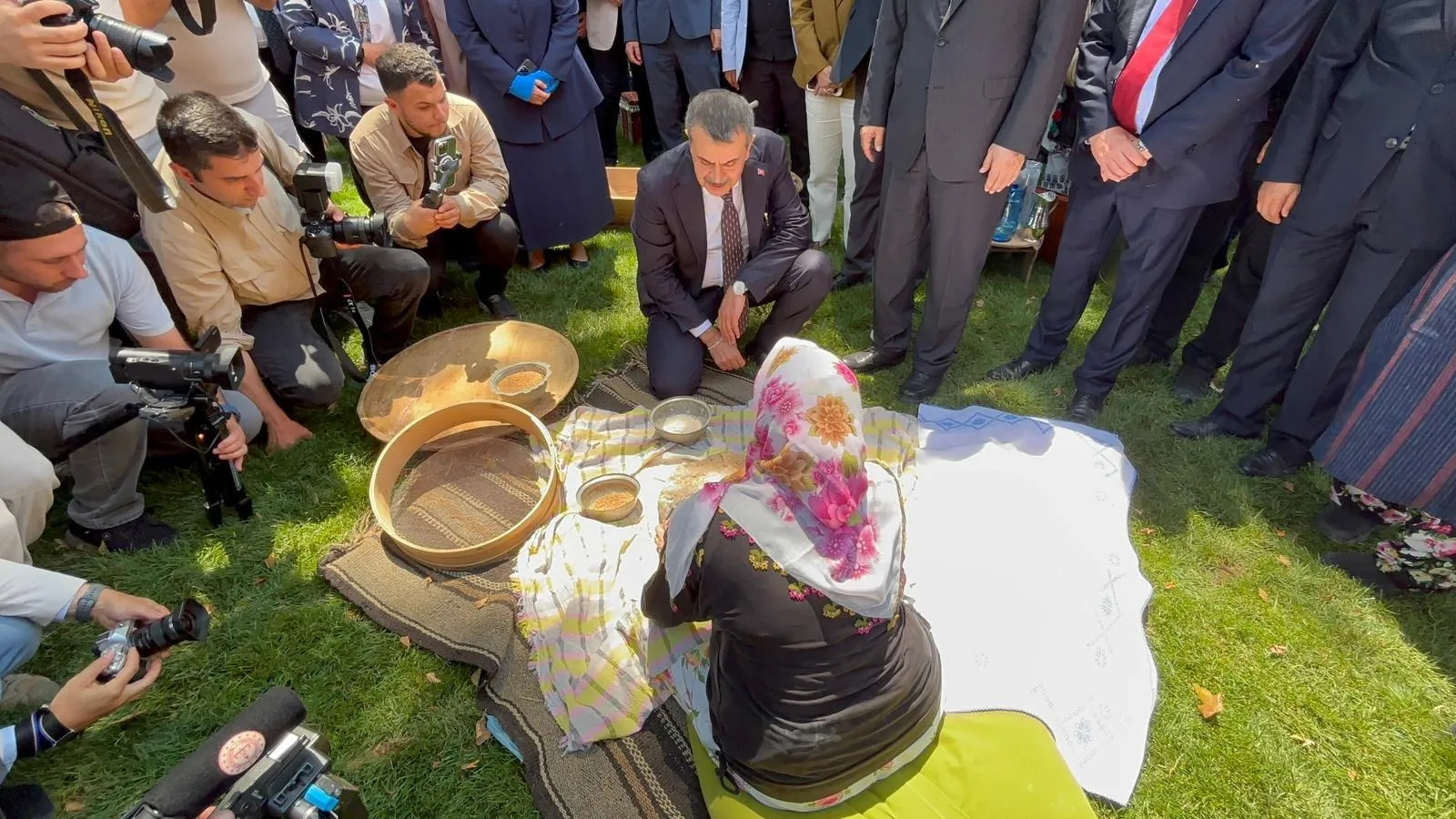 Bakan Tekin eğitim altyapısındaki değişimi rakamlarla özetledi