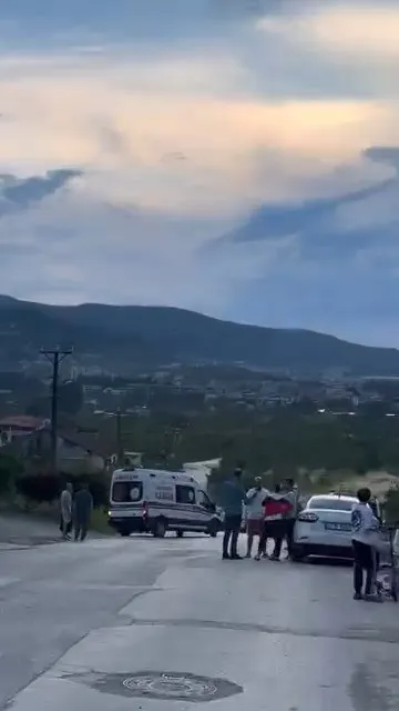 Gölcükte iki aile arasındaki kavgada silahlar konuştu