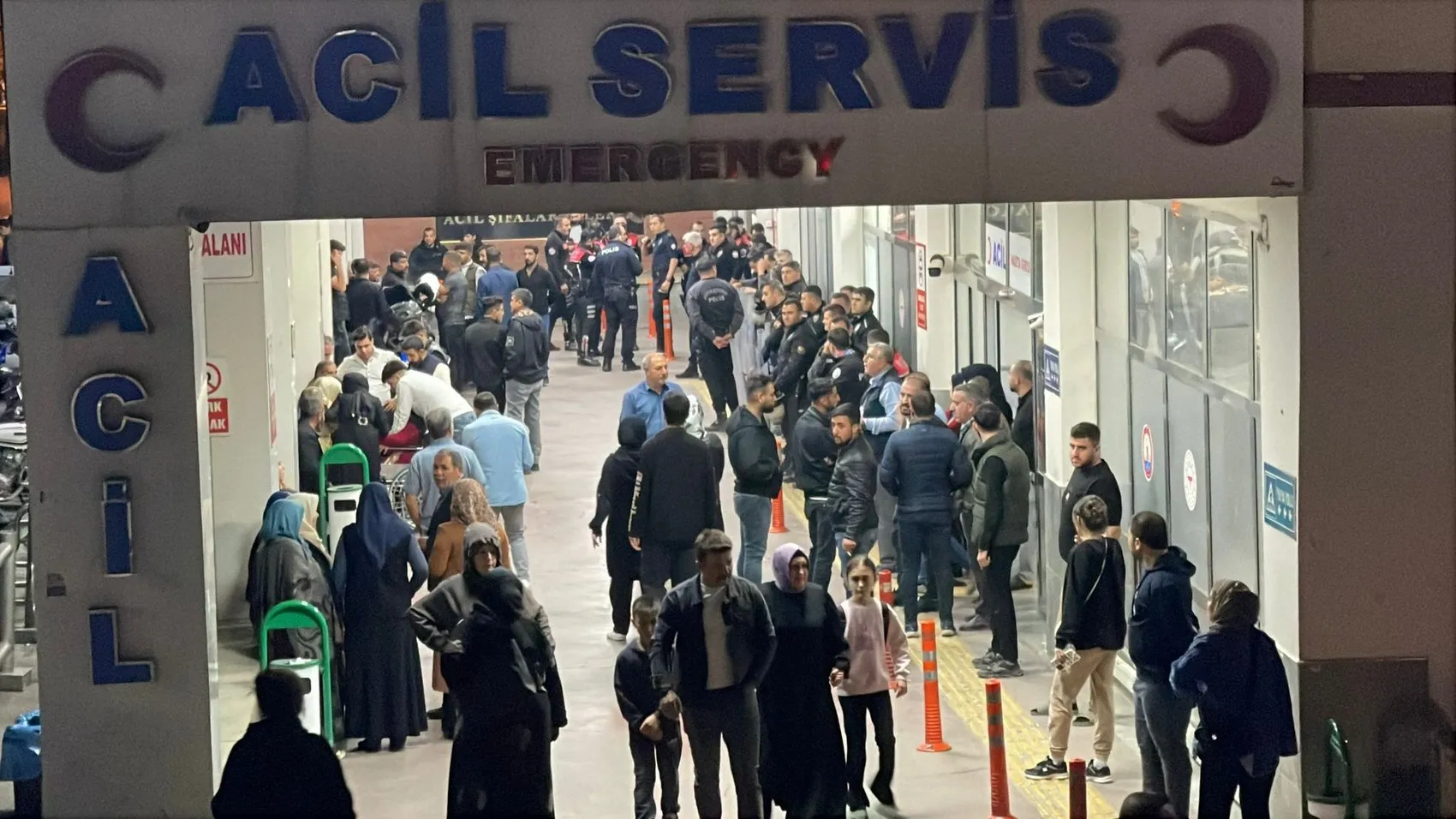 Şanlıurfa’da kavgayı ayıran anne pompalı tüfekle vuruldu