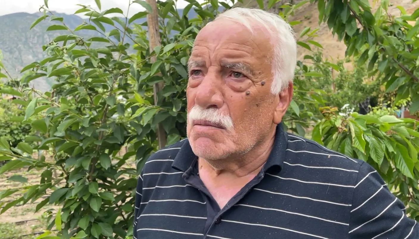 Yusufeli'nde boş vakitleri toprağa dönüştüren eğitimciler