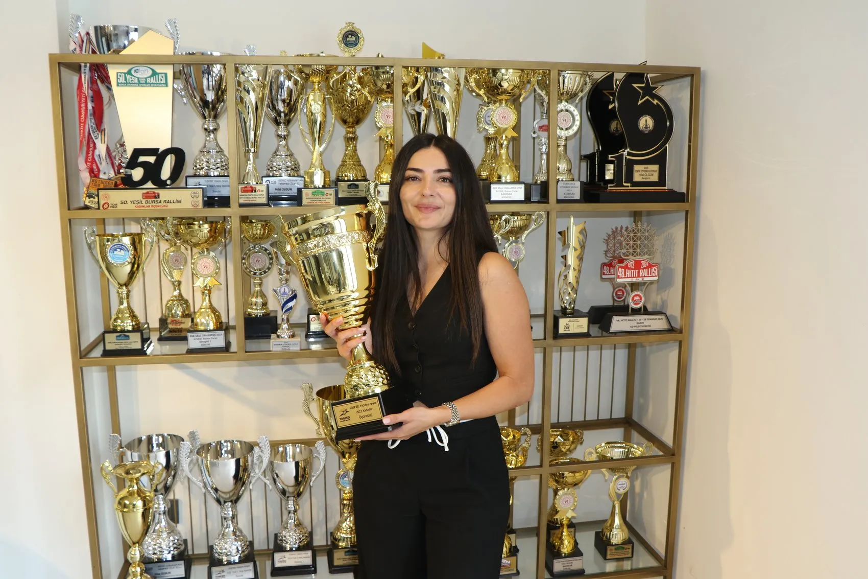 Hemşirelikten ralli pistlerine uzanan hız tutkusu
