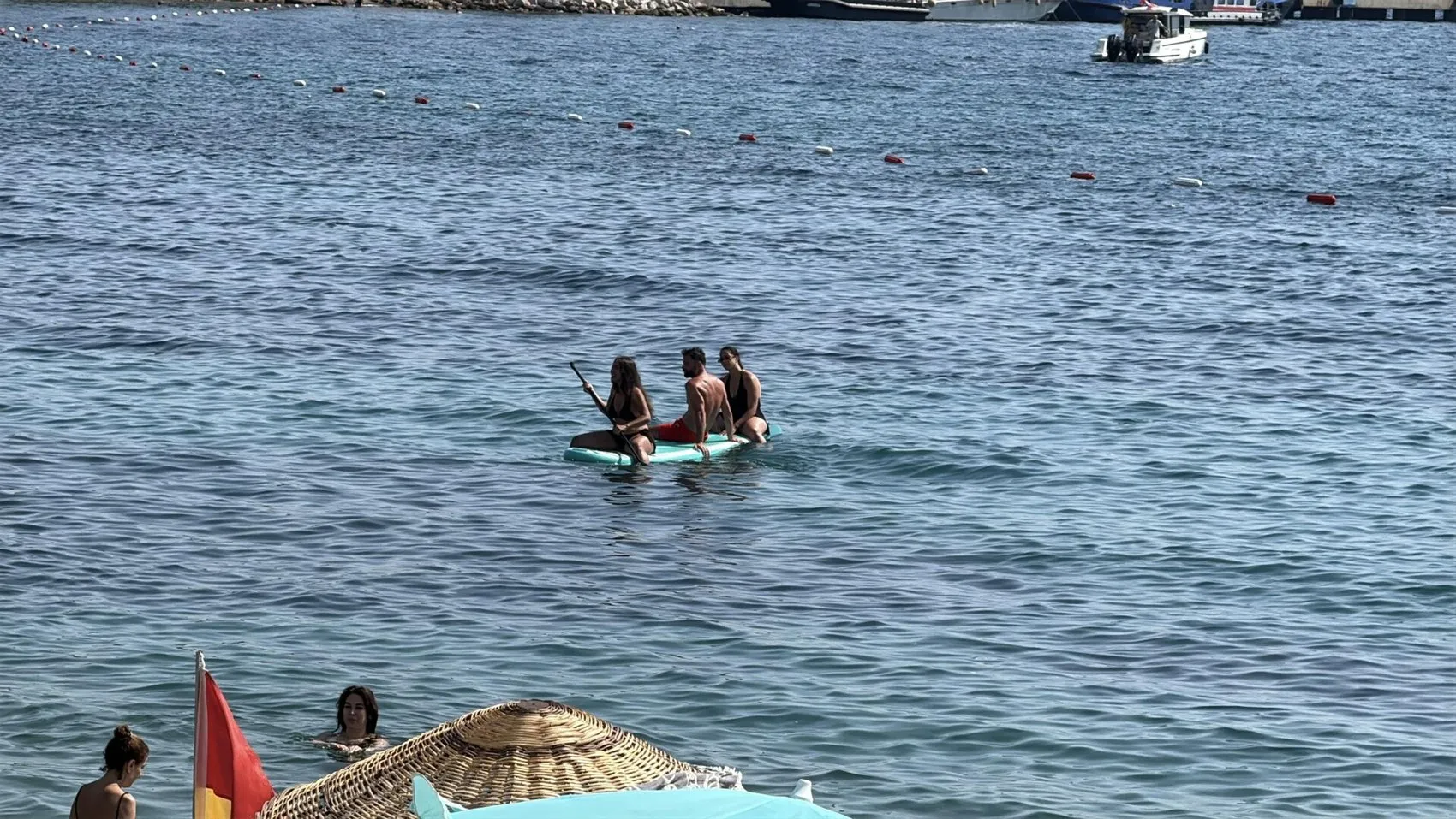 Bodrum plajlarında yaz yoğunluğu başladı