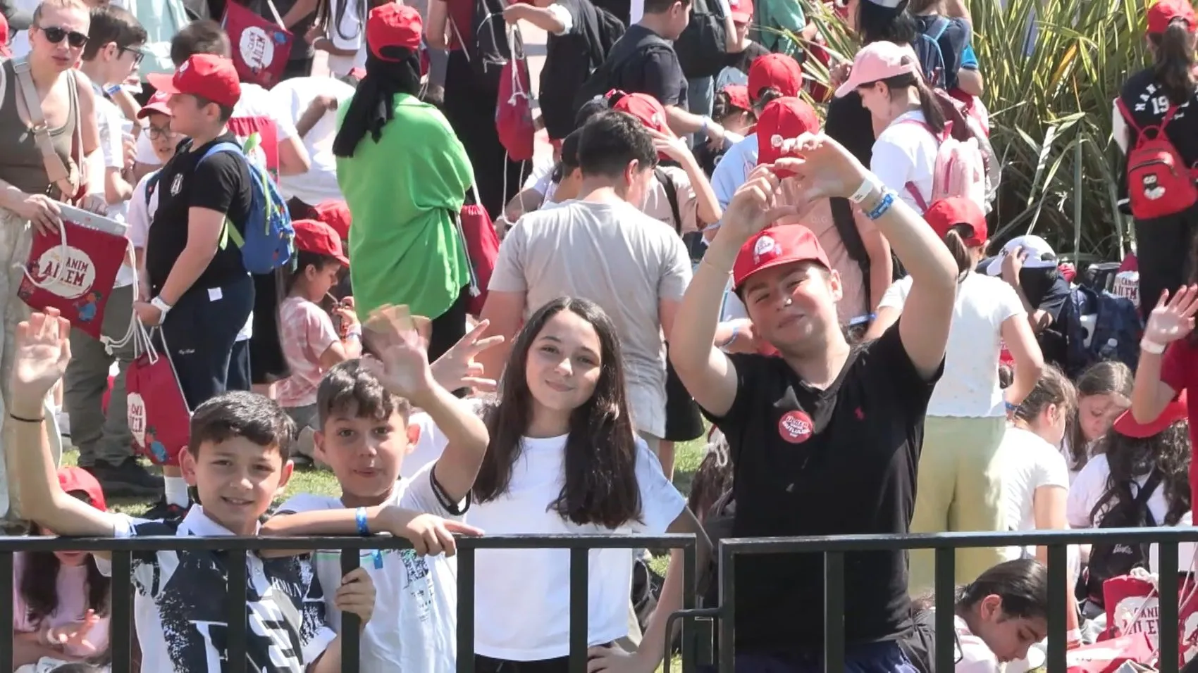 Genç yazarların gözünden aile temalı hikayeler ödüllendirildi