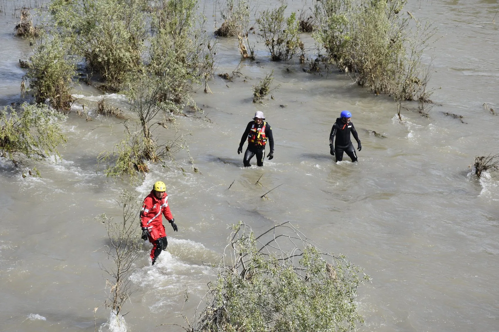 Sivas'ta baraj kapakları kapandı Esma Nur aranıyor
