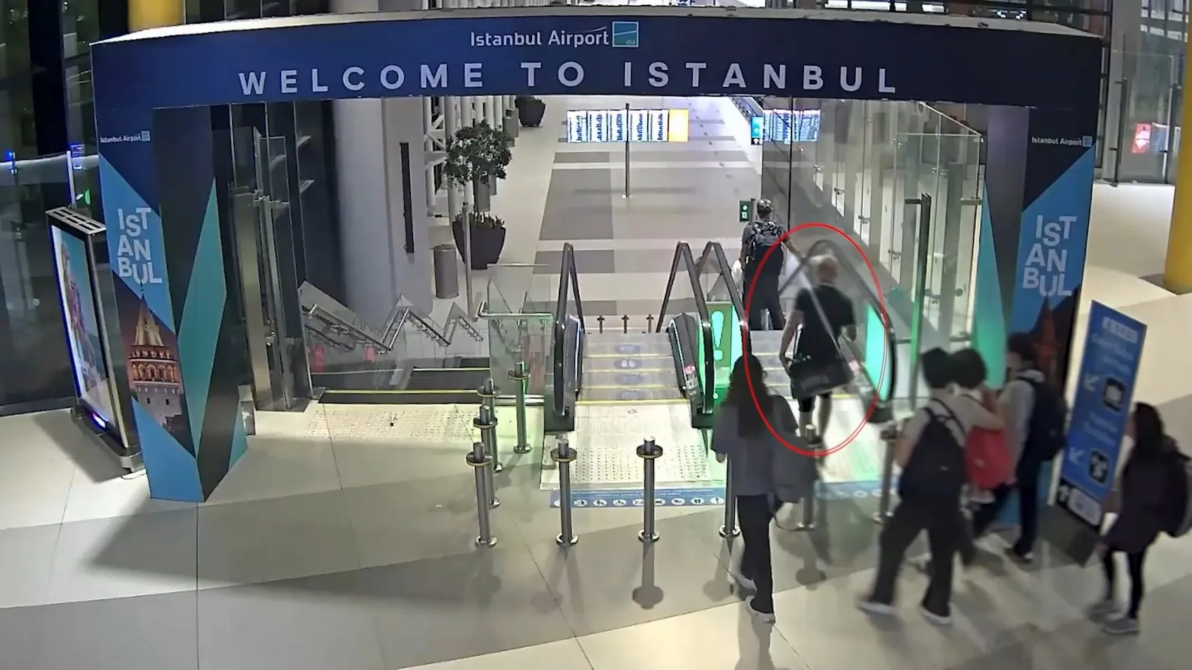 İstanbul'da kokain operasyonu Bebek yüzlü kurye havalimanında yakalandı