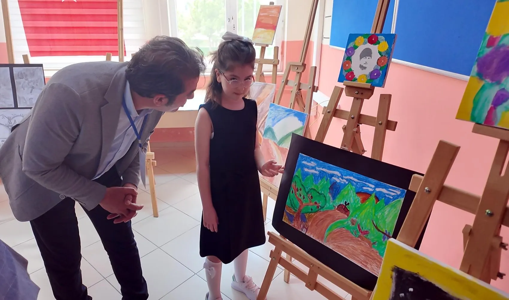 Disleksi engel tanımadı 11 yaşındaki Nuse Nur’un sanat serüveni