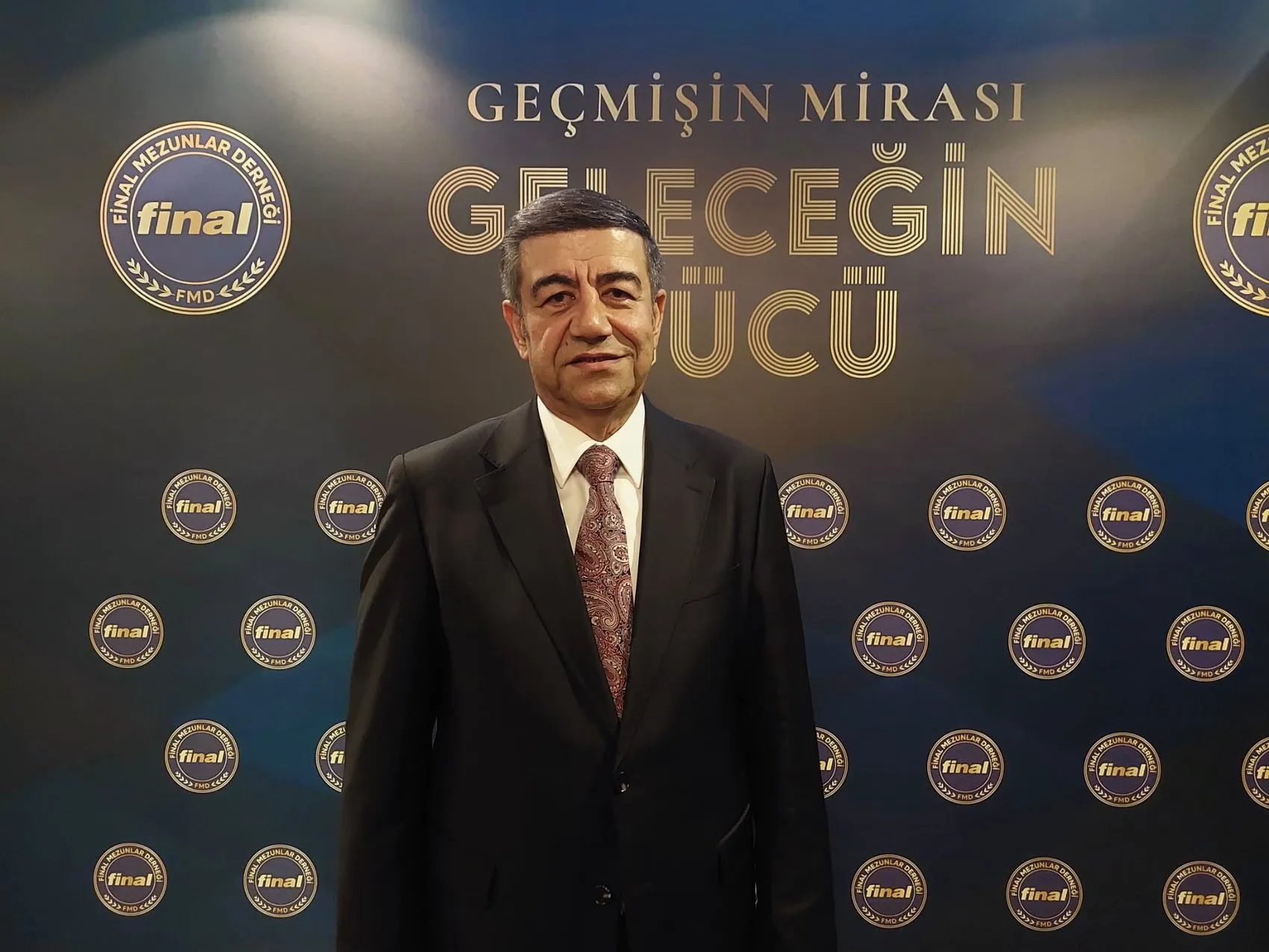 Final mezunlarını tek çatı altında topluyor