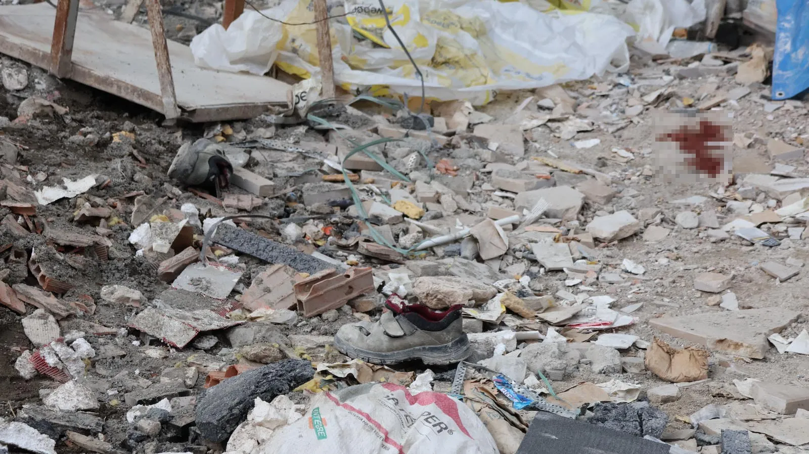 Amasya'da inşaat faciası Dört kat yukarıdan düşen işçi hayatını kaybetti