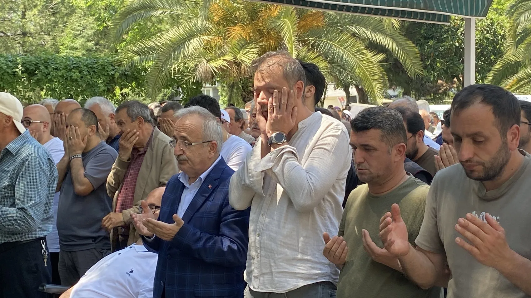 Samsun'da beşinci kattan düşen 1,5 yaşındaki Ebrar bebek hayatını kaybetti