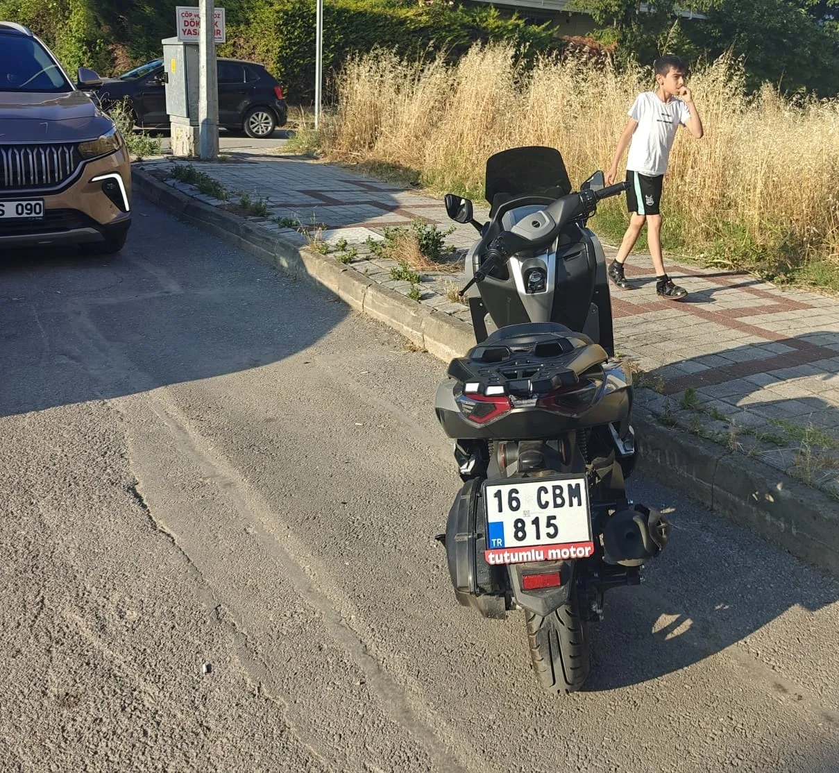 İnegöl'de direksiyon başındayken fenalaşan sürücü kaza yaptı