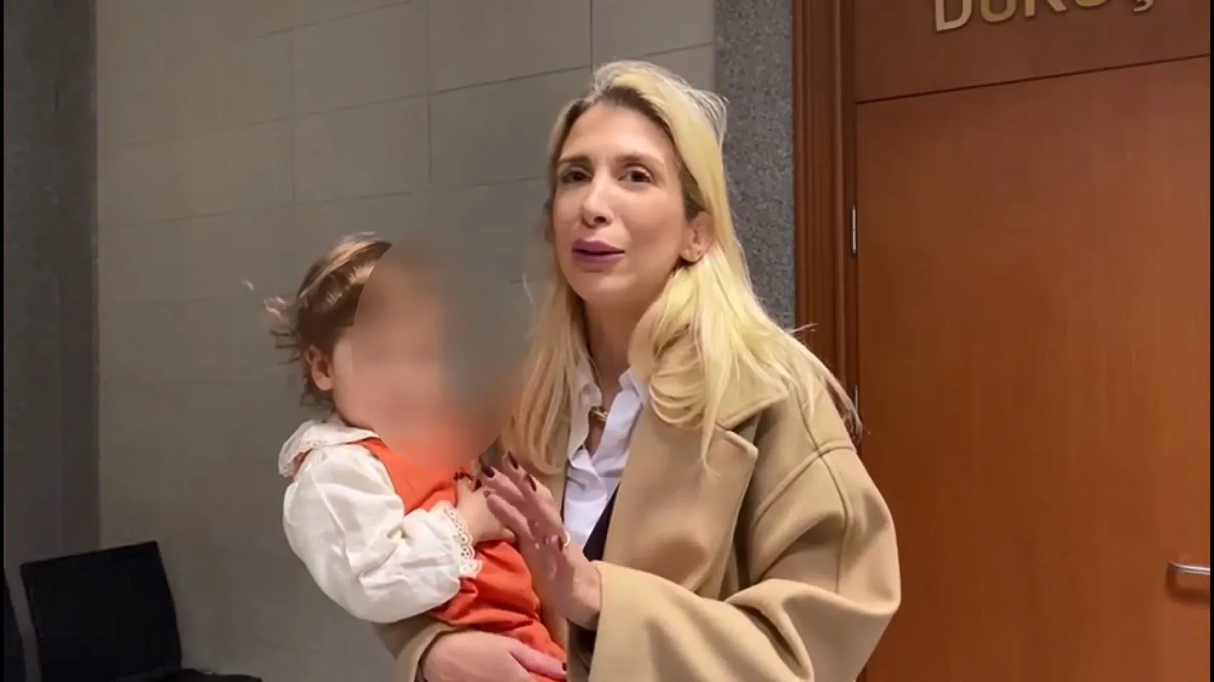 Tamar Tanrıyar sosyal medya paylaşımları nedeniyle gözaltına alındı