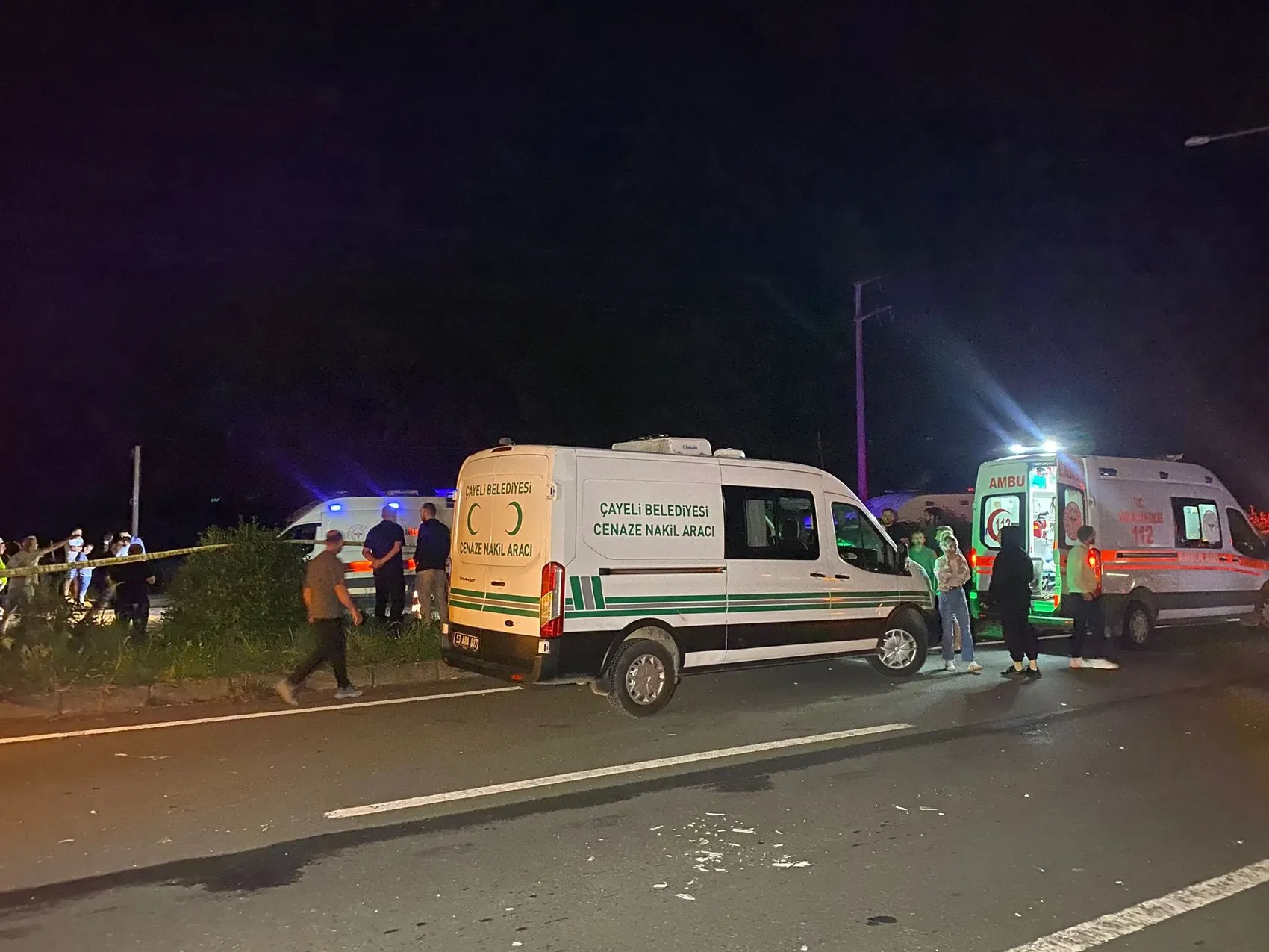 Rize'de gece yarısı feci kaza 3 genç hayatını kaybetti