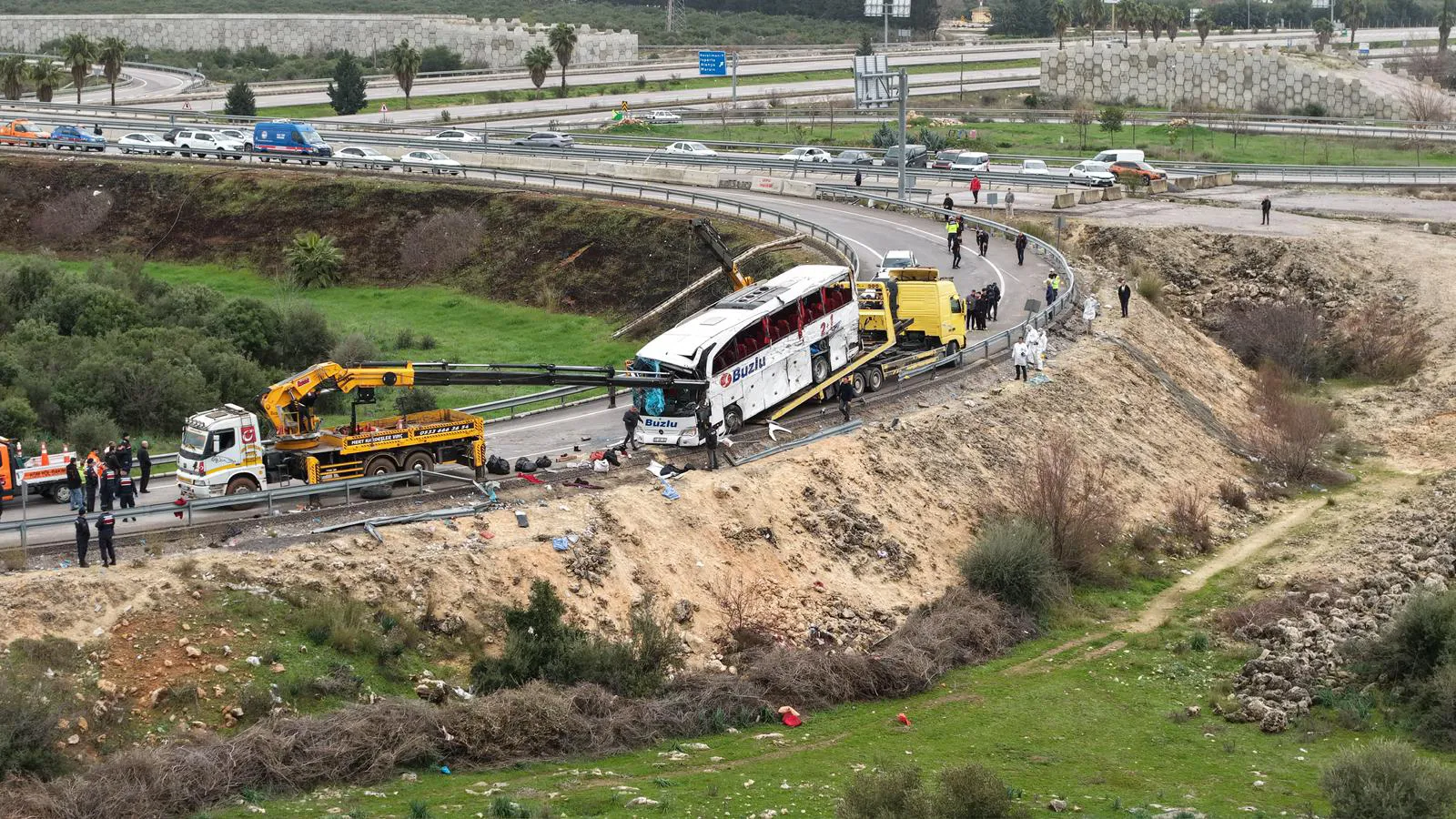 Antalya otobüs kazasının raporu çıktı Hız sınırı hiçe sayılmış