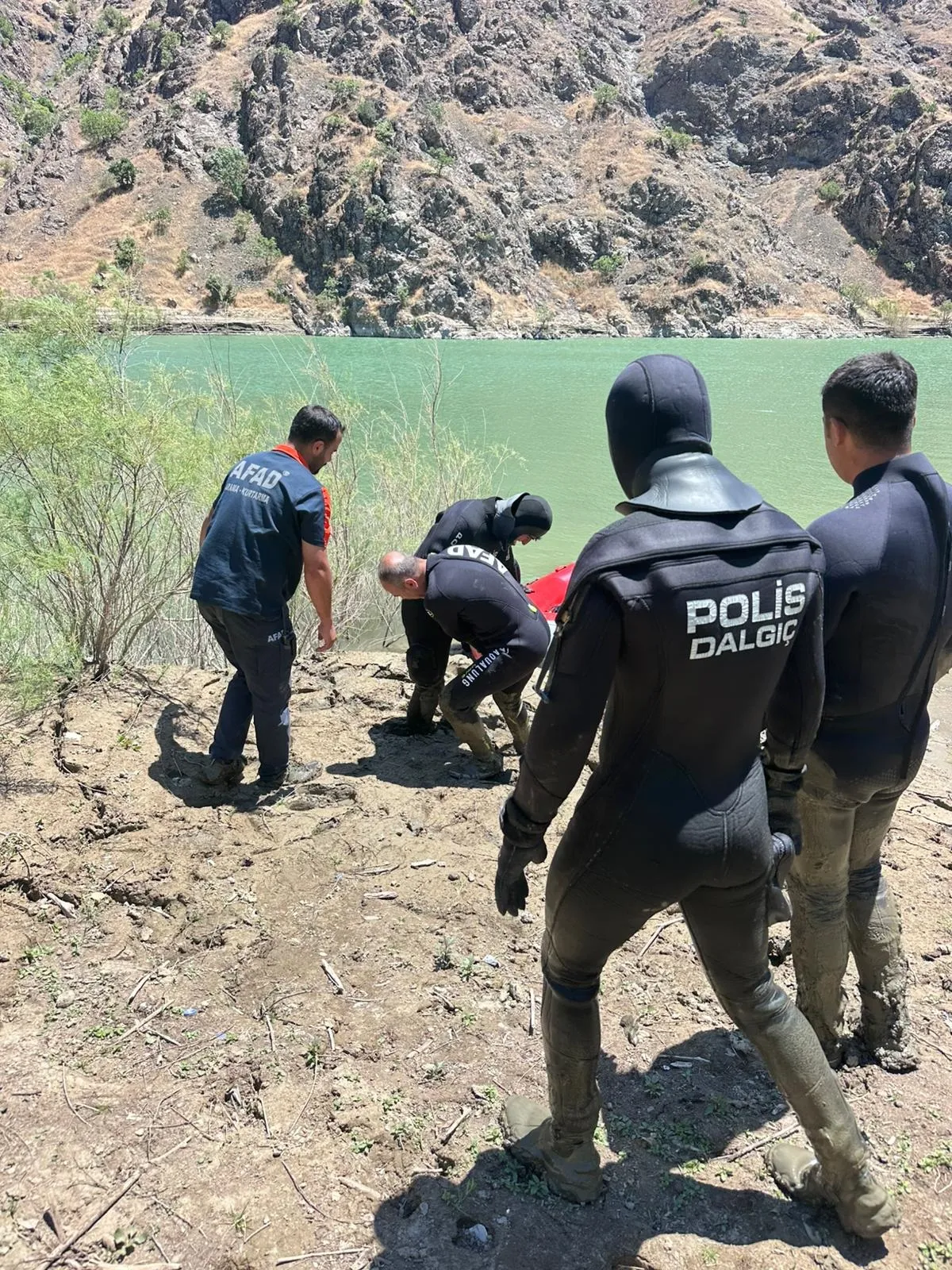 Bitlis'te derede kaybolan Aziz'in cansız bedeni bulundu