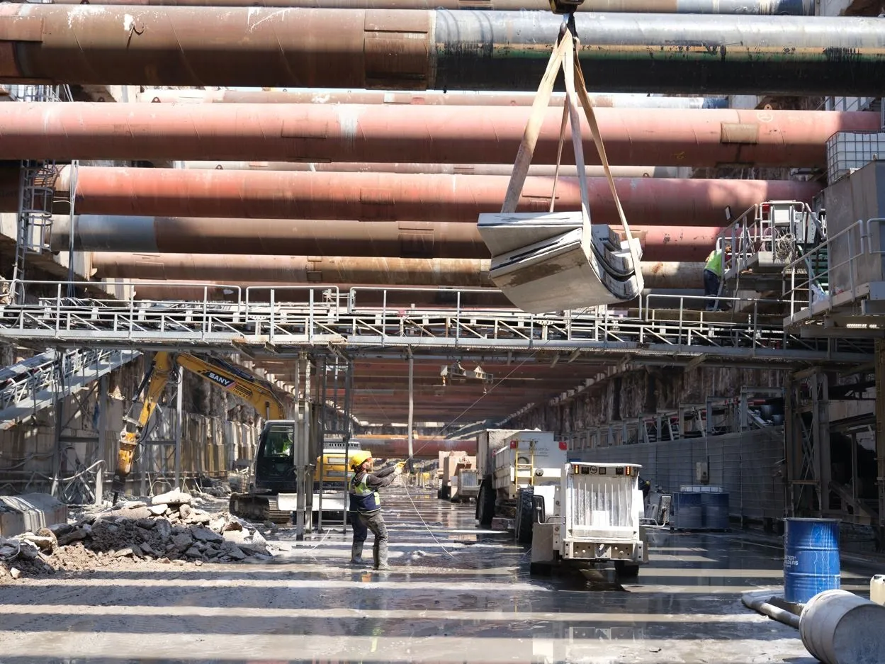 Kocaeli metro hattında tüneller hızla ilerliyor