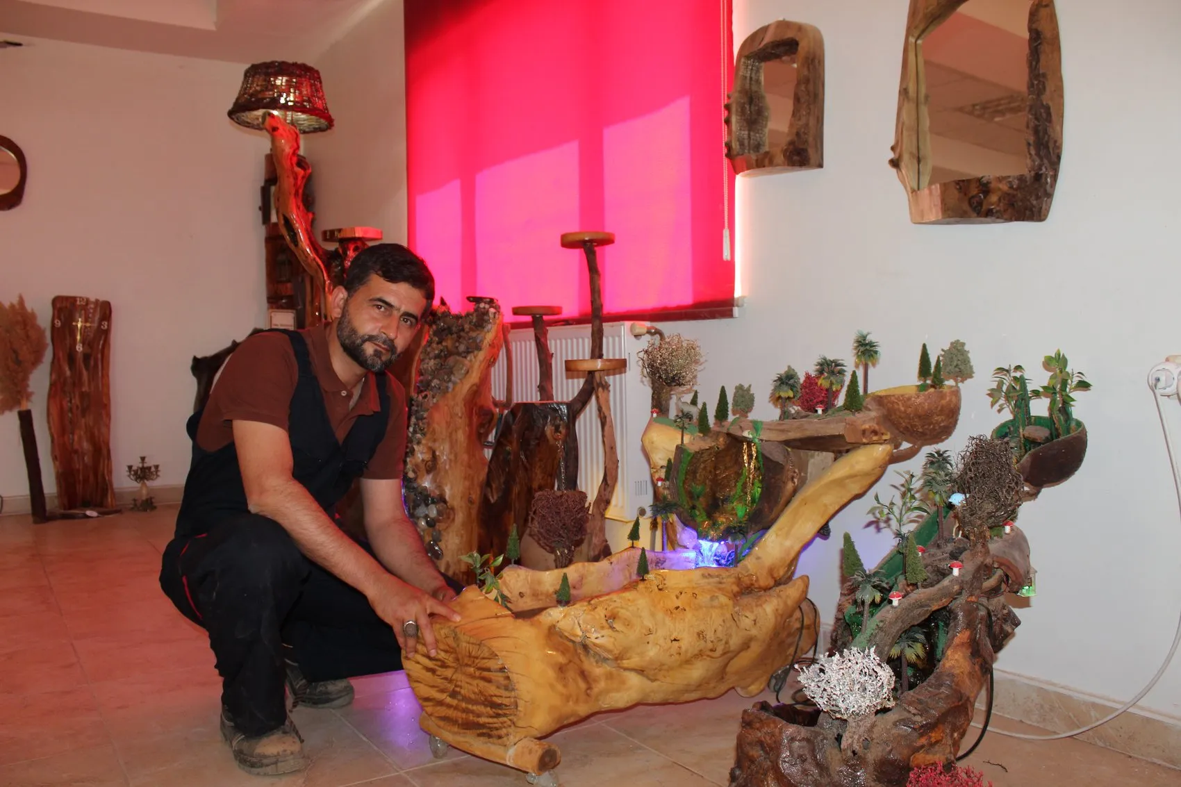 İmamın atölyesinden çıkan odun sanatı