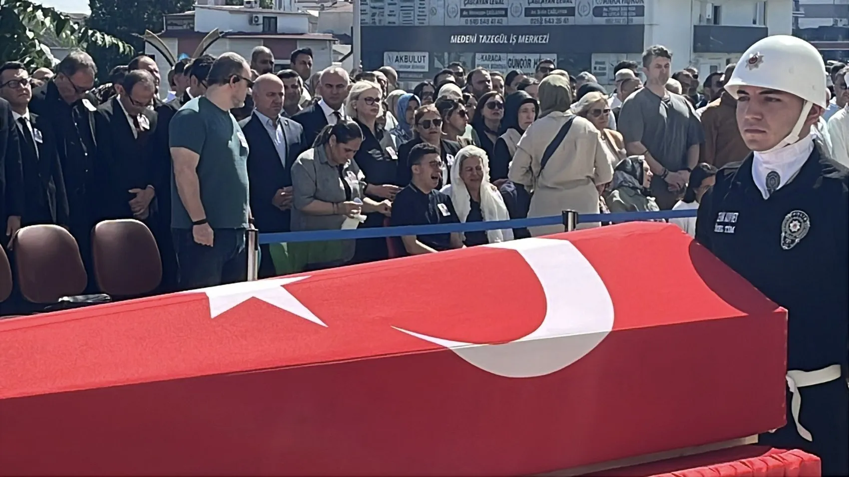 Gebze Adliyesi’nde savcı Ayhan Uyumaz için veda töreni