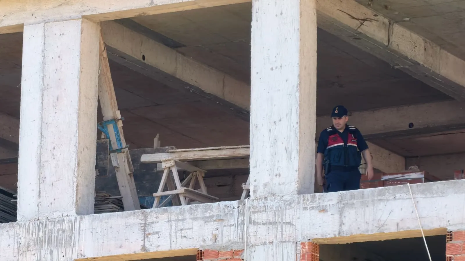 Bursa'da inşaat faciası 30 yıl önceki acı tekrarlandı