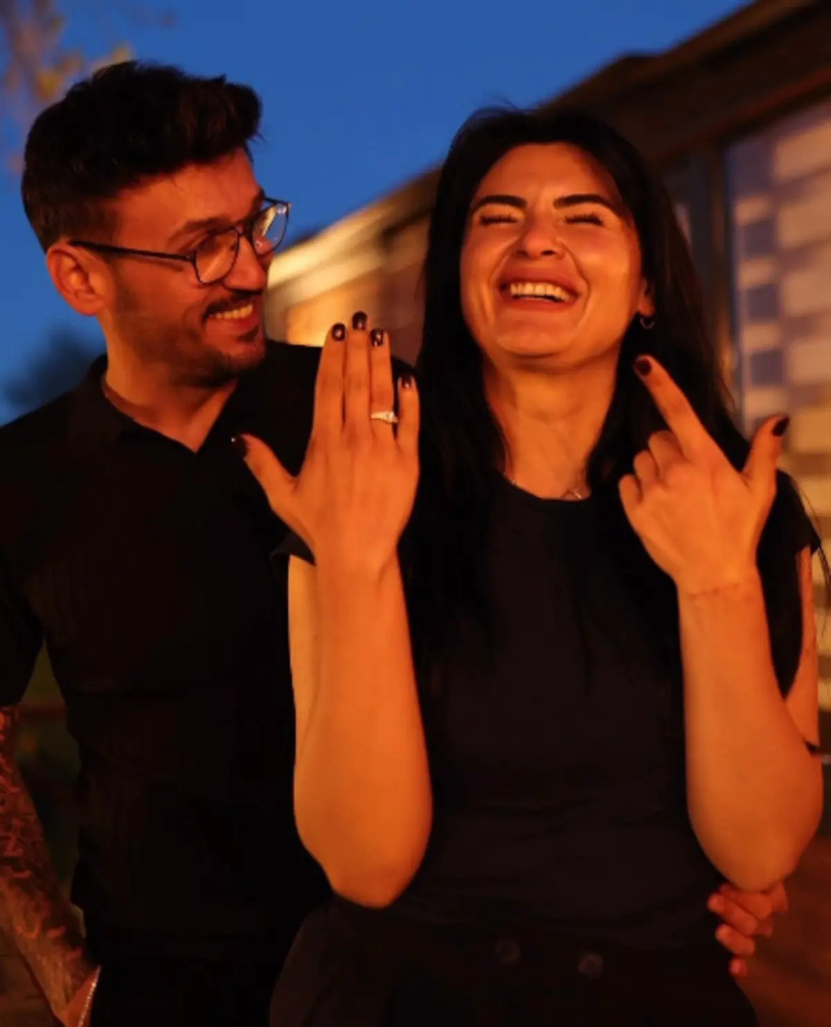 Hanife Gürdal sessiz sedasız evlendi! Gelinliğine yorum yağdı 2