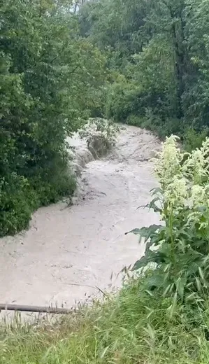 Mudurnu’da sağanak tarımı vurdu dereler taştı
