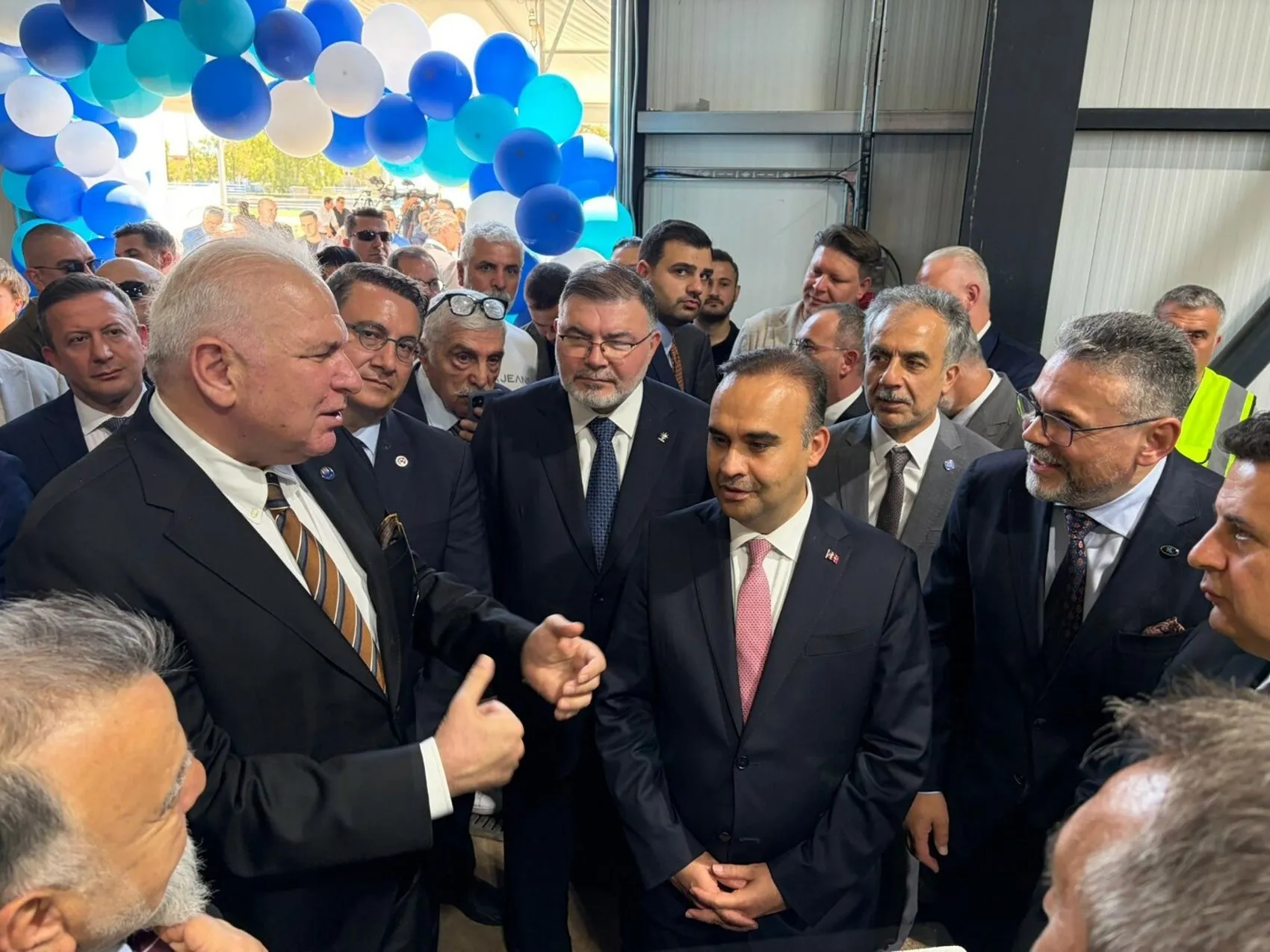 İzmir'de sanayi üretimi yeni yatırımlarla büyüyor