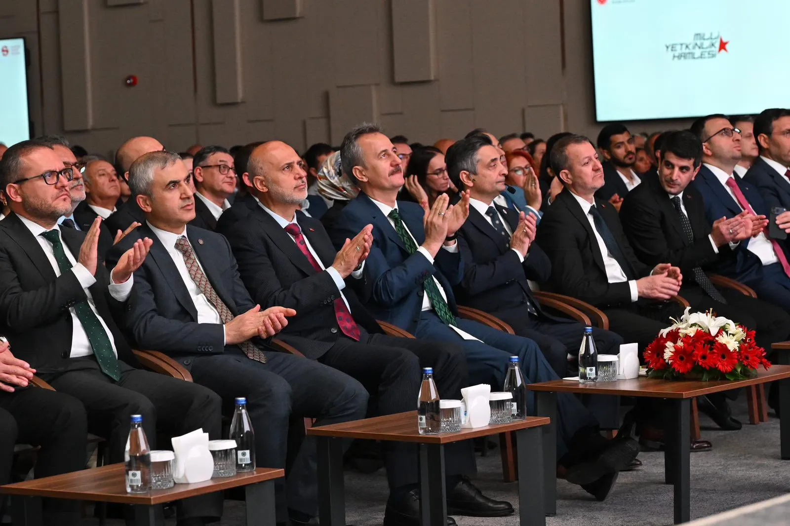Savunma sanayiinde yeni dönem İnsan kaynağı milli güvenlik stratejisi oldu