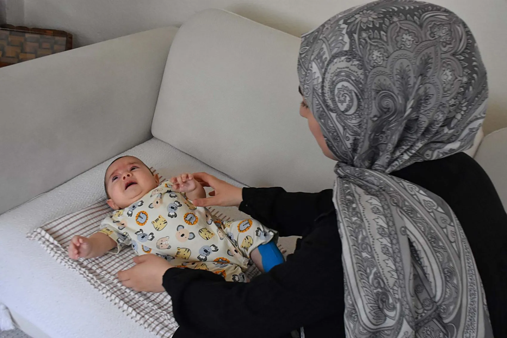 SMA hastası minik Azem için zaman daralıyor