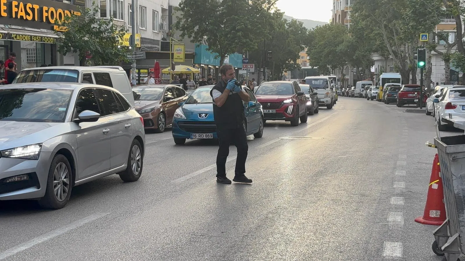 Sosyal medyadaki tartışma Bursa'da kanlı bitti