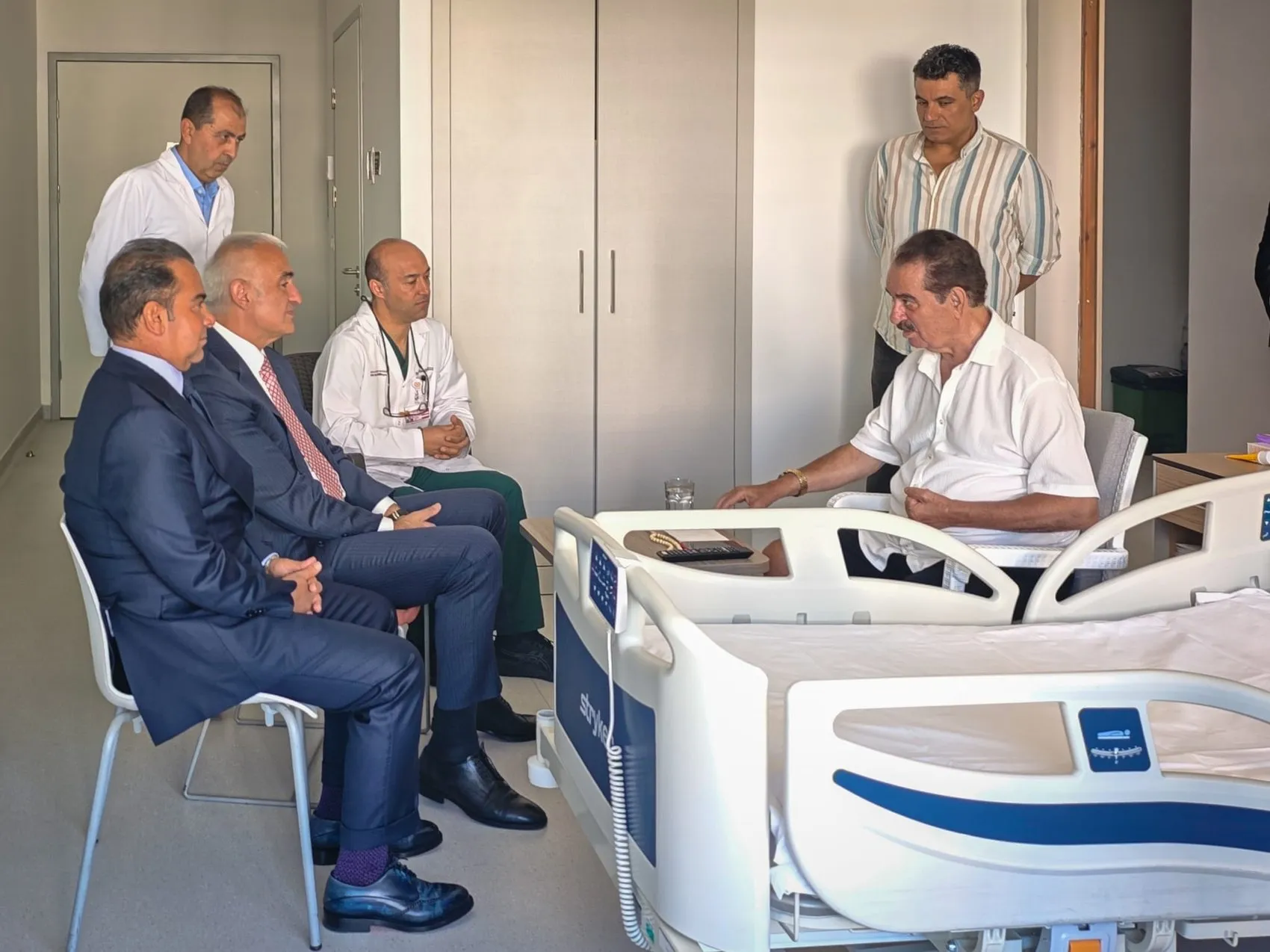 Bakan Ersoy Ankara'da İbrahim Tatlıses'i ziyaret etti