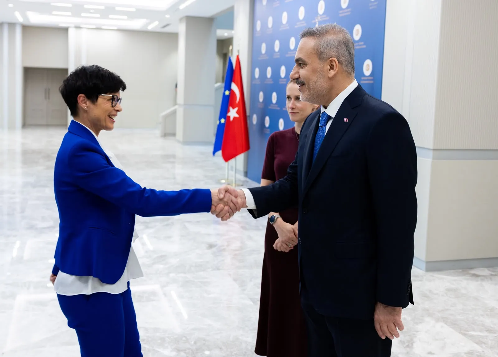 Hakan Fidan Ankara’da AB heyetiyle masaya oturdu