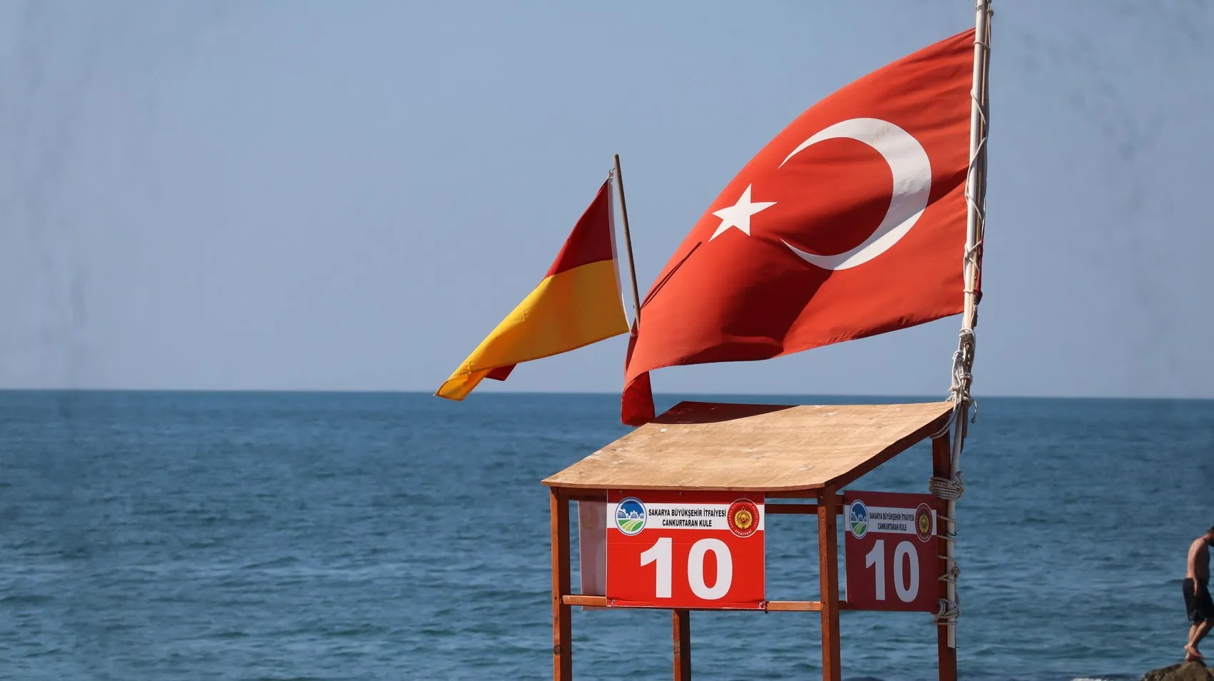Sakarya sahillerinde bugün denize girmek tehlikeli