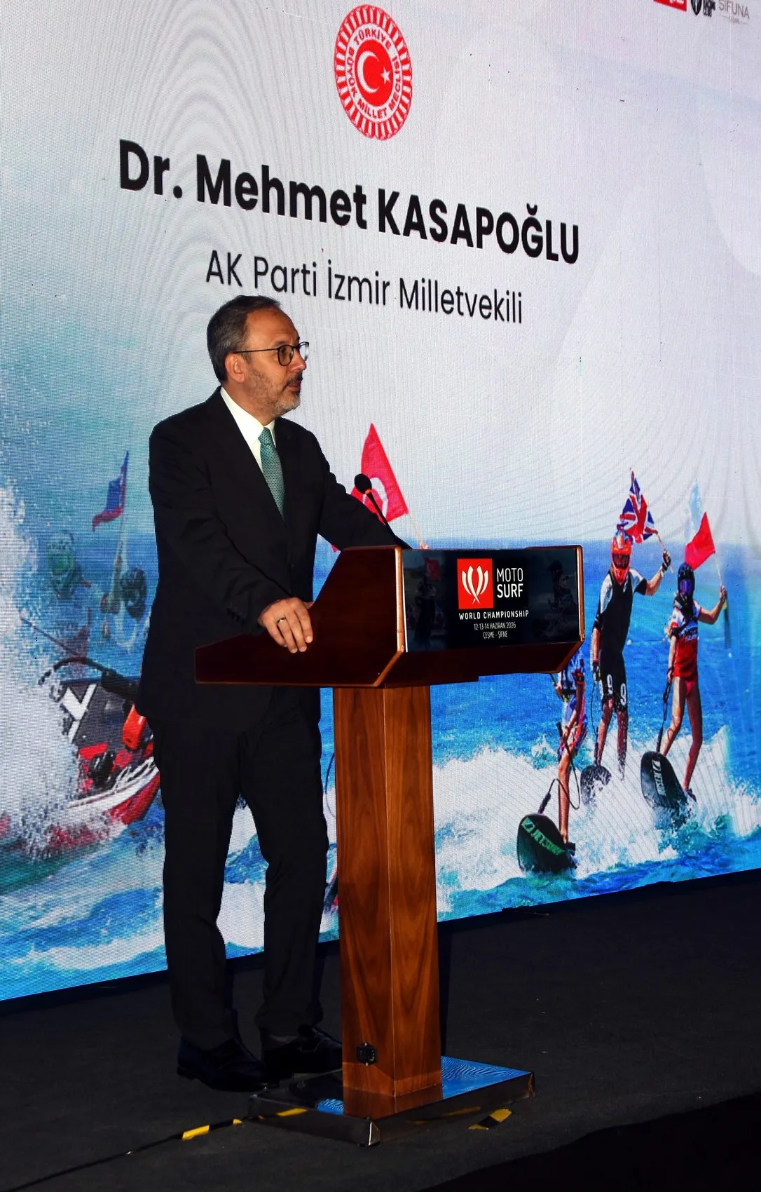 Çeşme 100 sporcuyla dev motosurf şampiyonasına hazırlanıyor