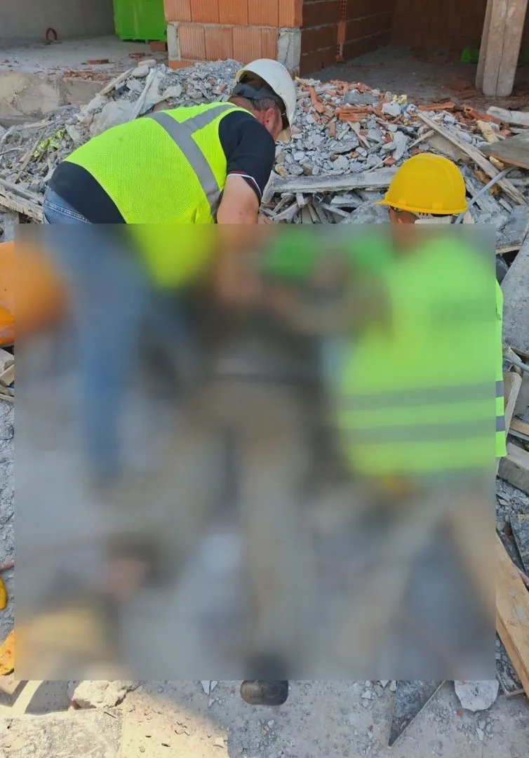 Pendik'te inşaat işçisi dördüncü kattan beton zemine çakıldı