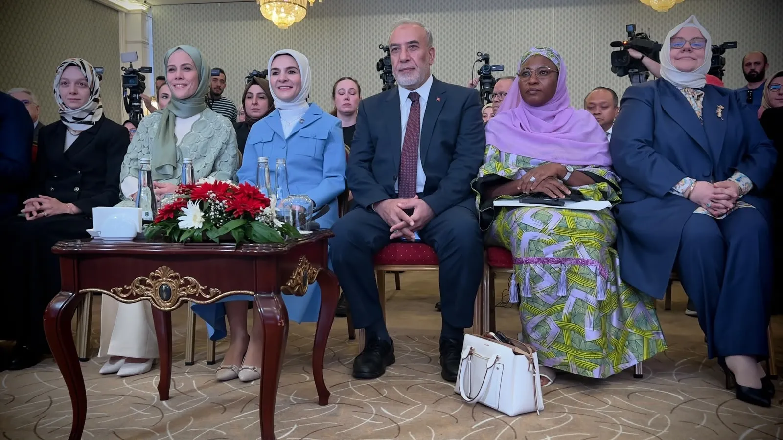 Bakan Göktaş Başörtülü kadınlara yönelik nefret söylemini kabul etmiyoruz