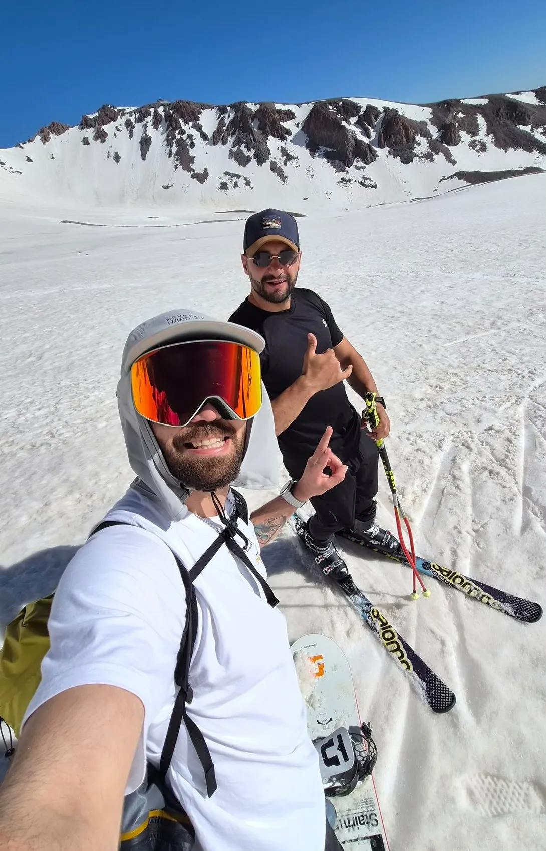 Erciyes’te takvimler haziranı gösterirken kayak sezonu yeniden açıldı