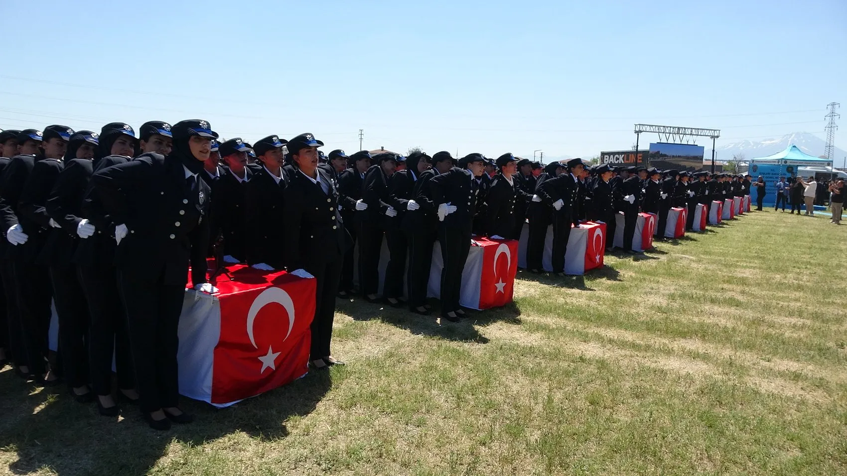 Aksaray’da 485 kadın polis adayı göreve hazır