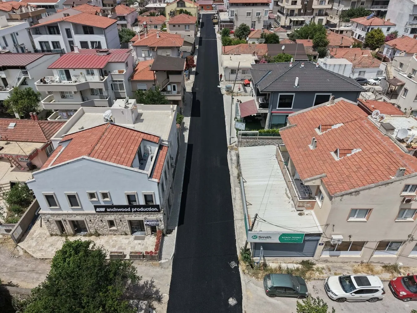 Urla’nın yolları için 186 milyon liralık asfalt ve parke seferberliği